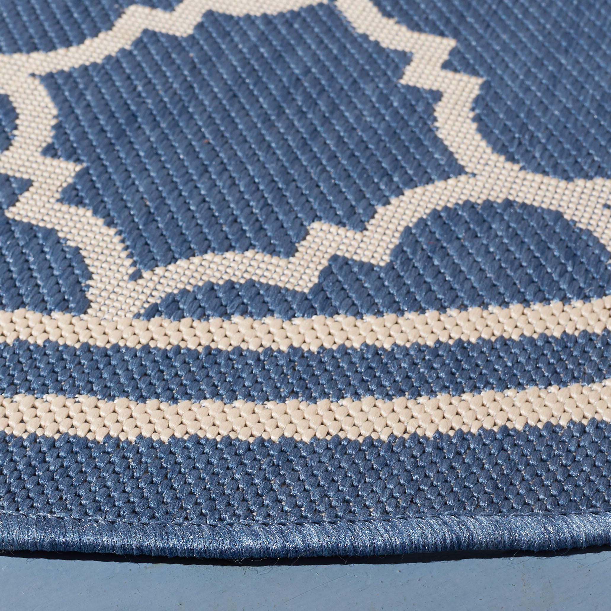 BLUE / BEIGE