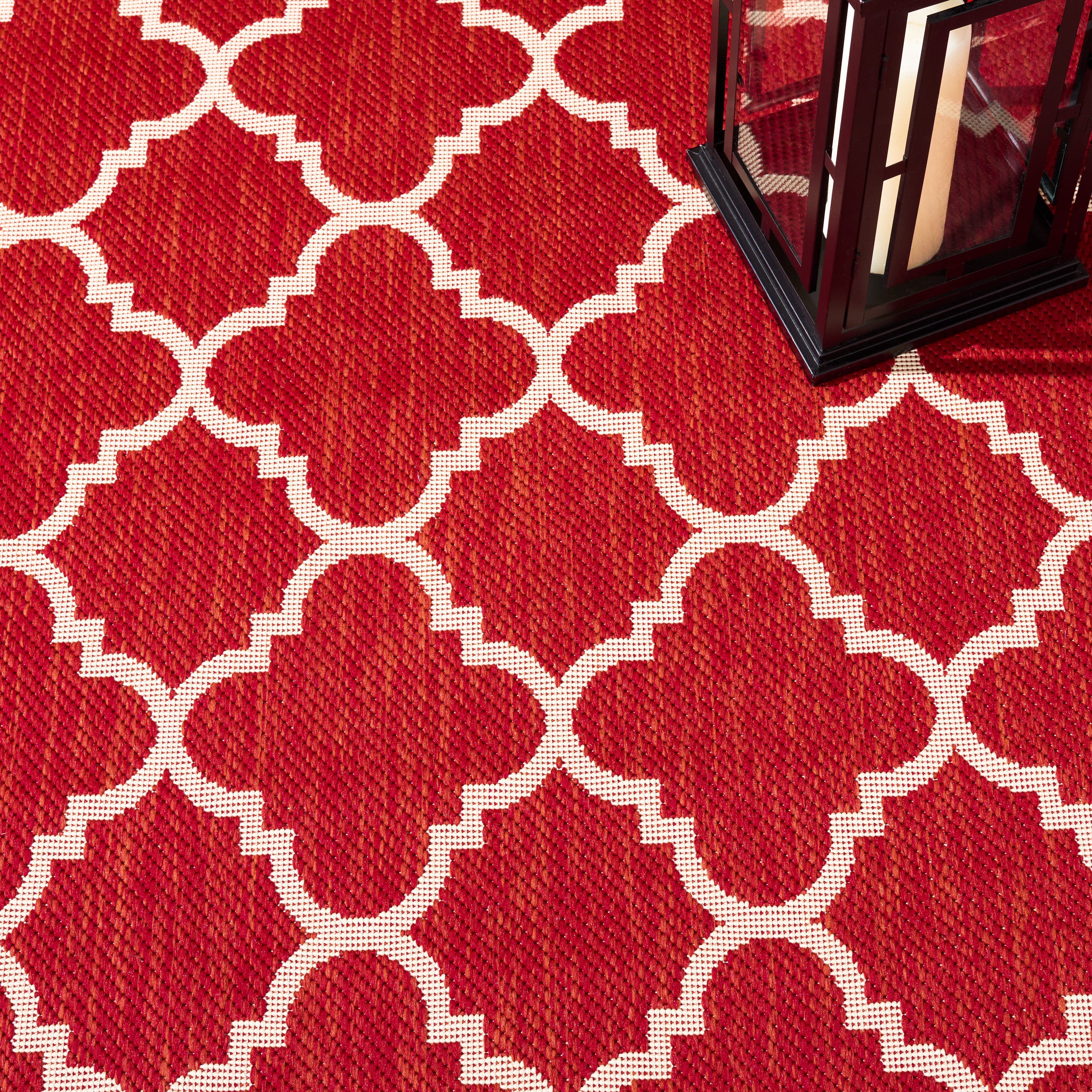 RED / BONE