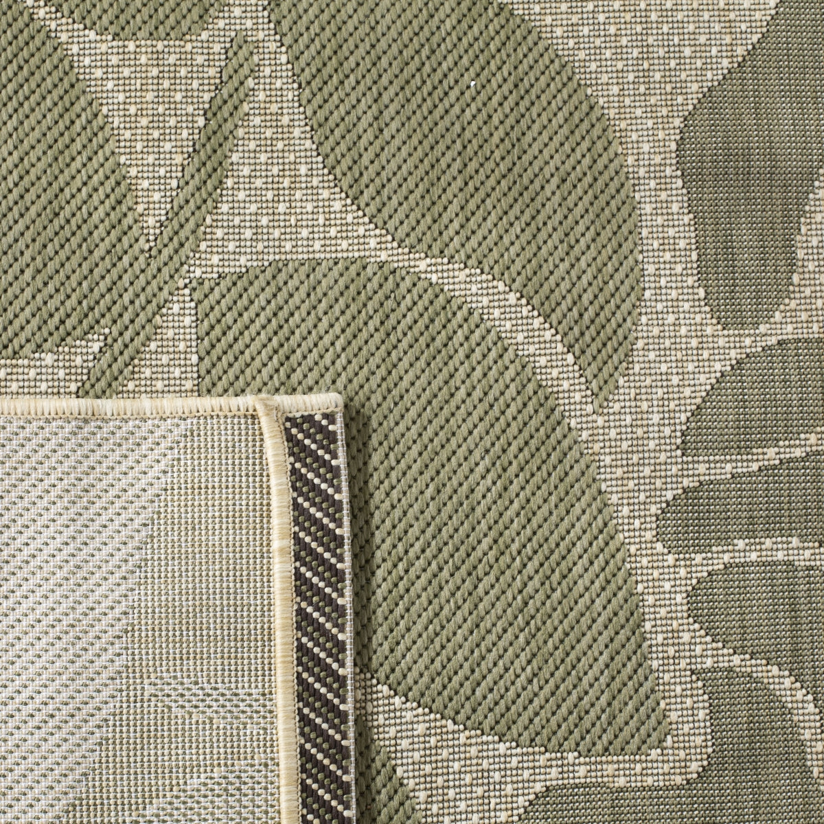CREAM / GREEN