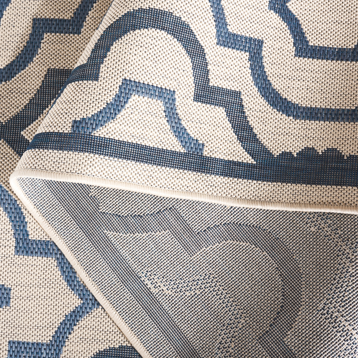 BEIGE / NAVY