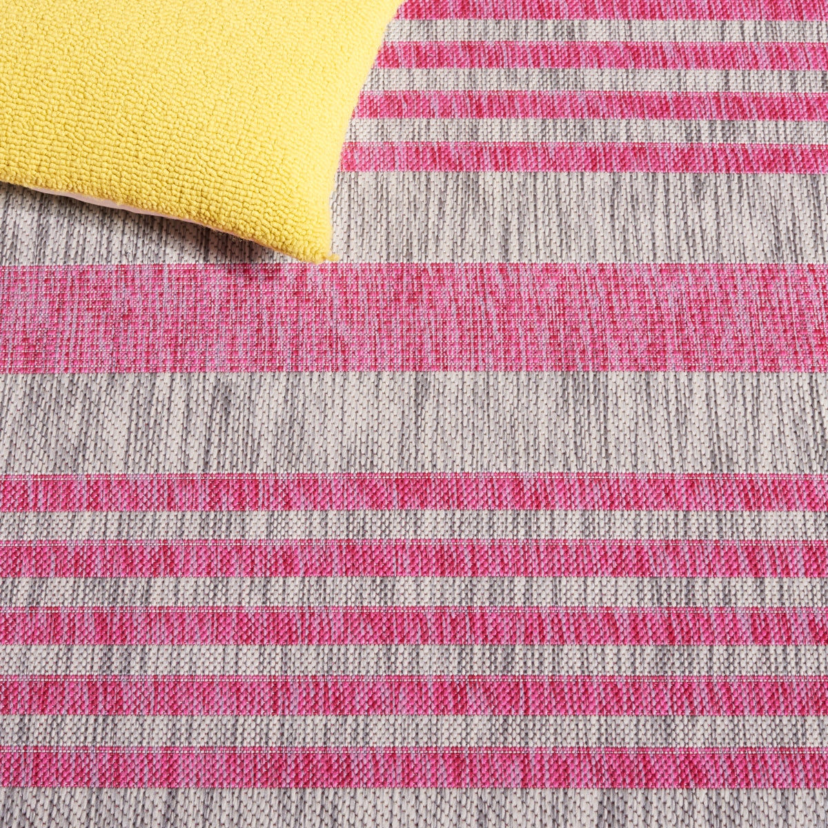 LIGHT GREY / FUCHSIA