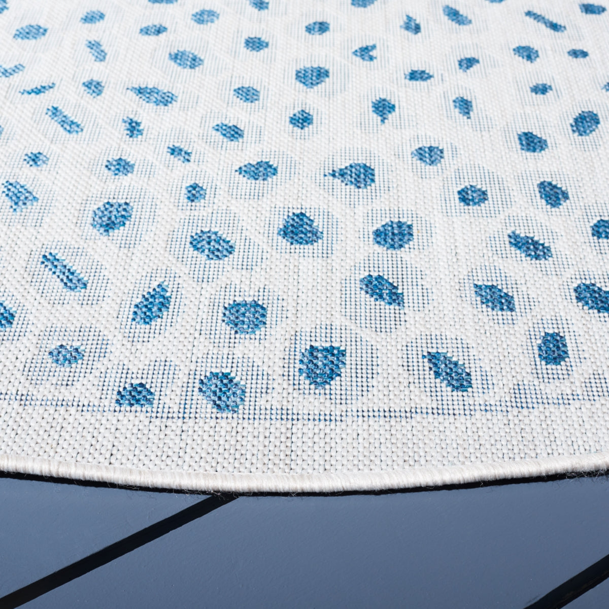 IVORY / BLUE