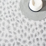 IVORY / GREY