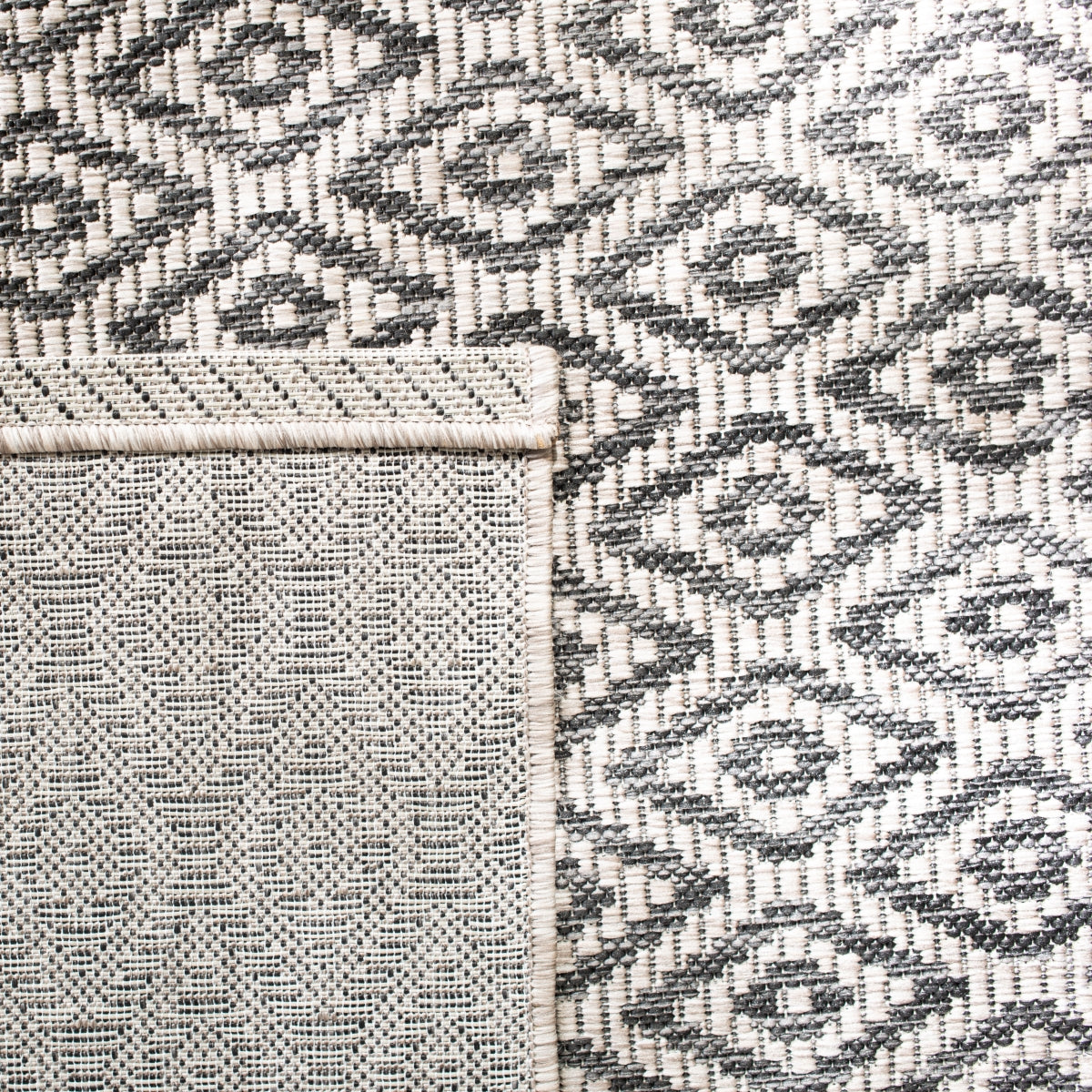 BEIGE / BLACK