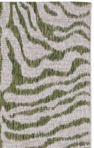 GREY / GREEN