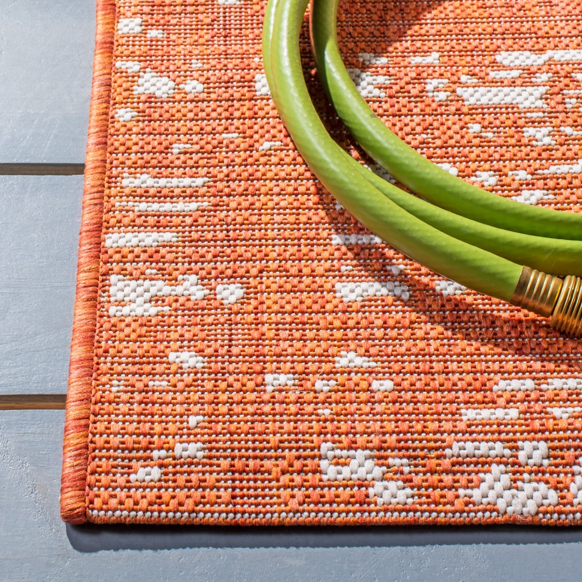 ORANGE / IVORY