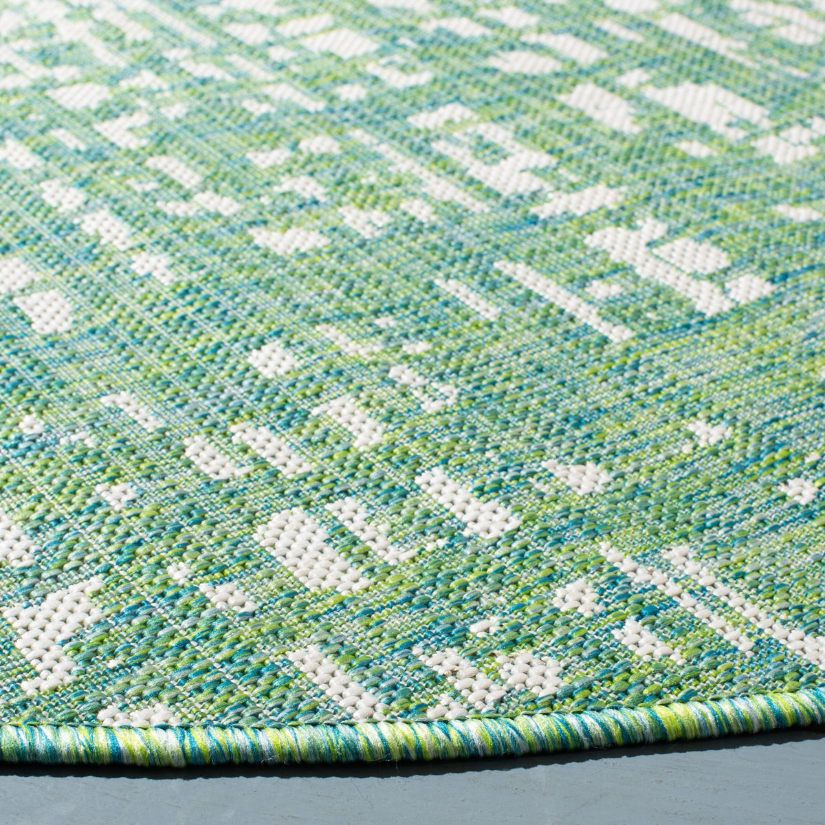 GREEN BLUE / IVORY