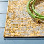 GOLD / IVORY