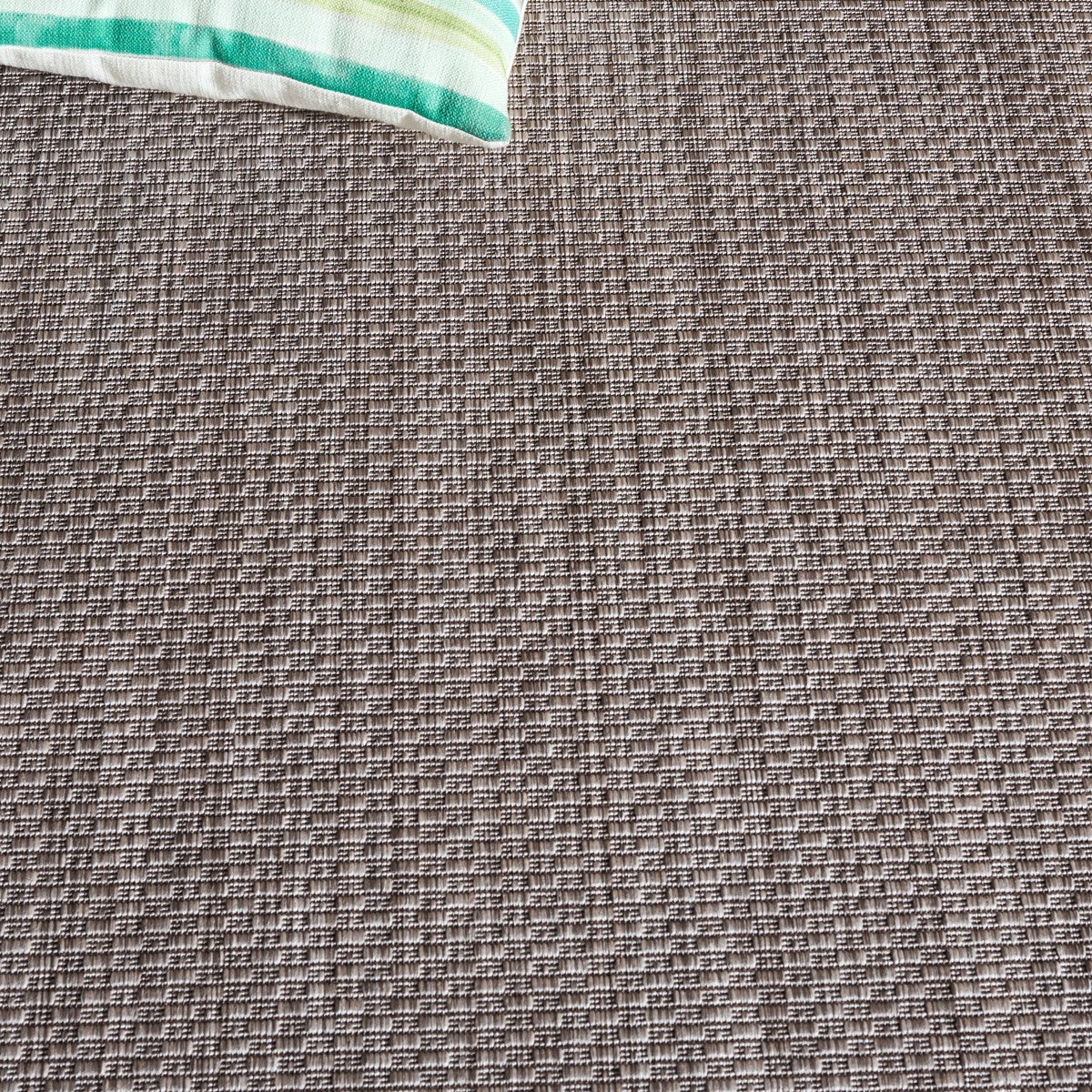 BEIGE / BROWN