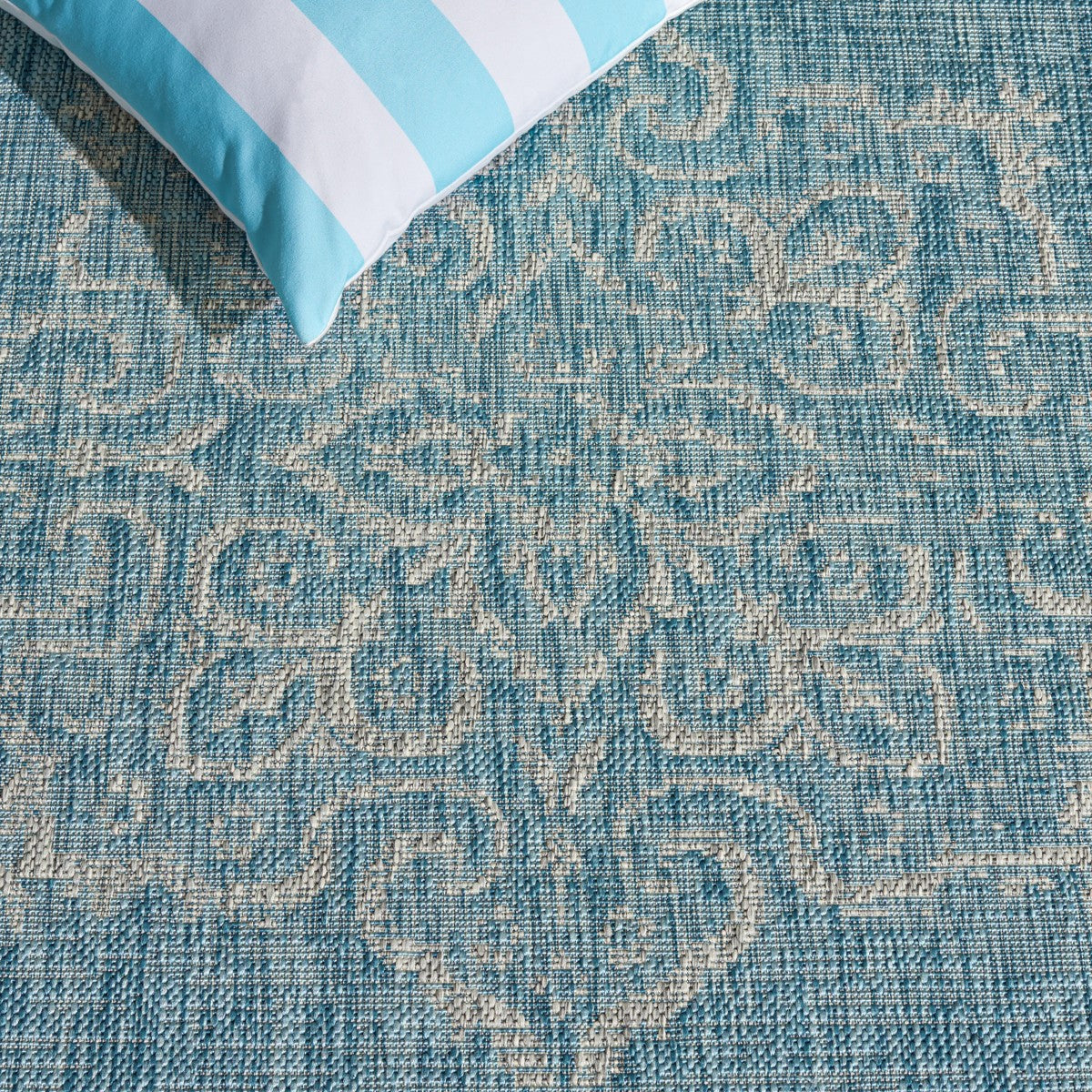 AQUA / GREY