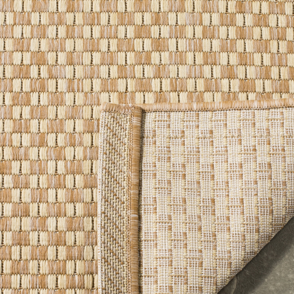 NATURAL / CREAM