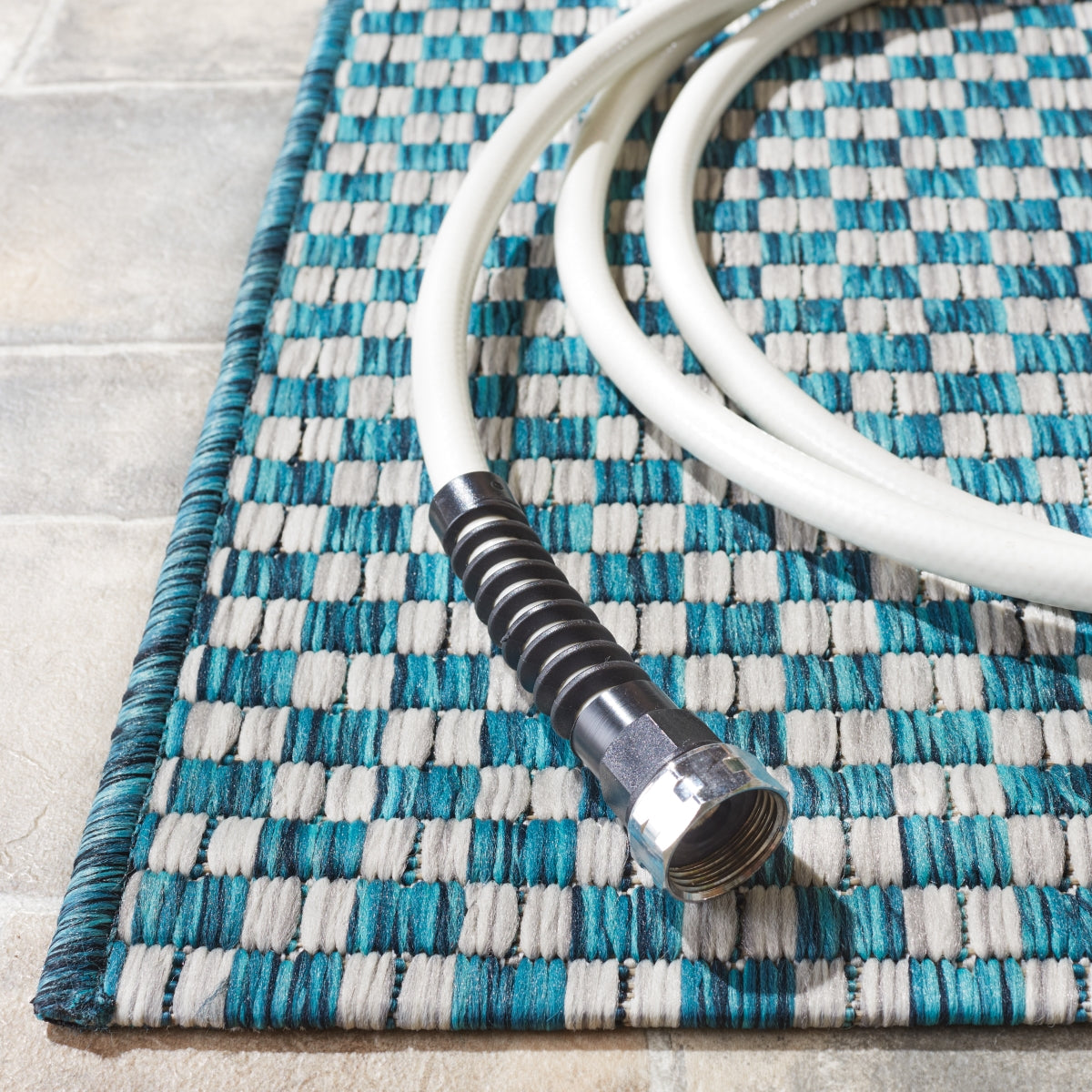 TURQUOISE / LIGHT GREY