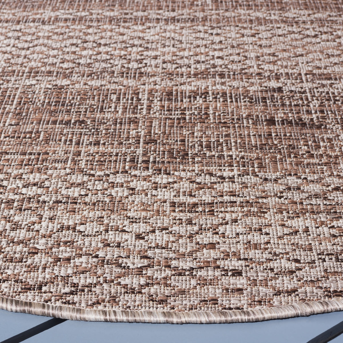 LIGHT BEIGE / LIGHT BROWN
