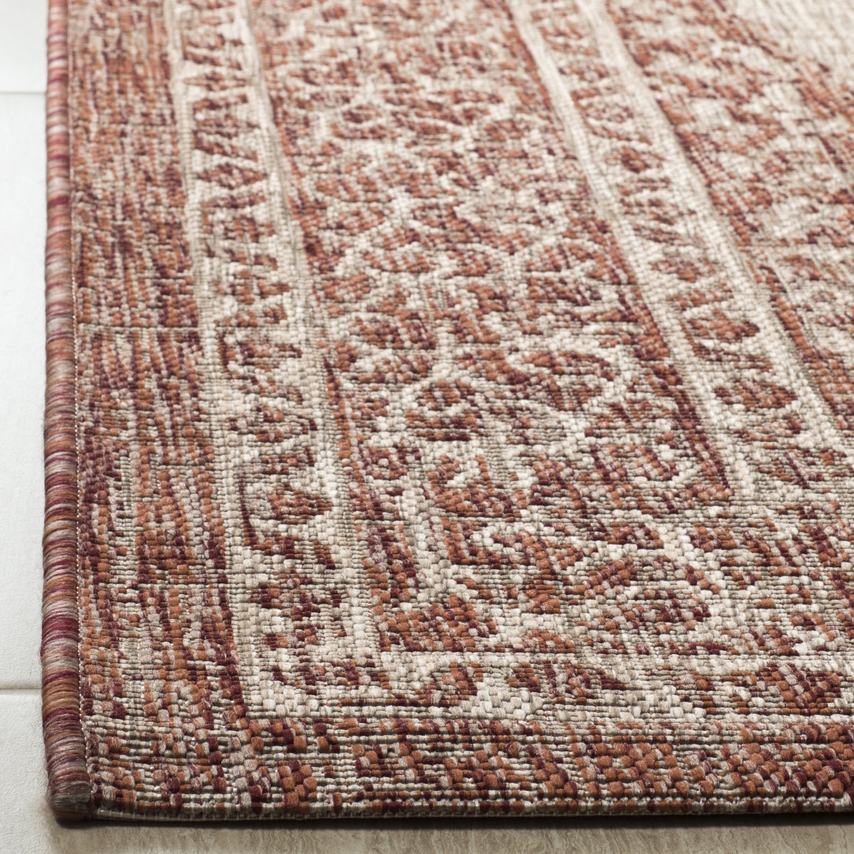 LIGHT BEIGE / TERRACOTTA