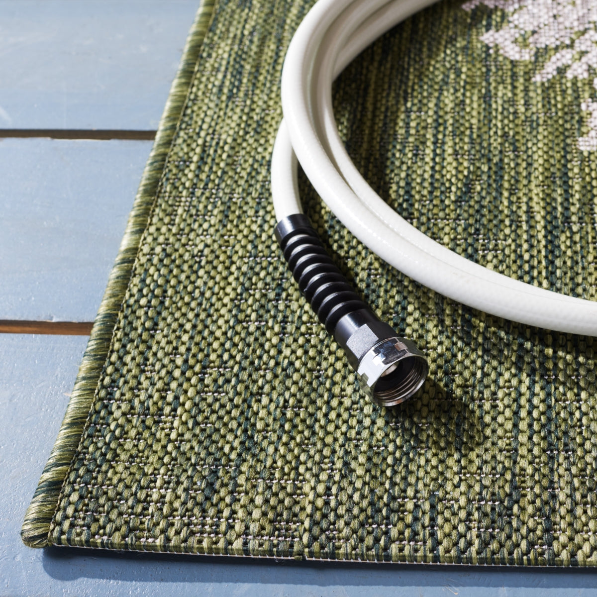 BEIGE / DARK GREEN