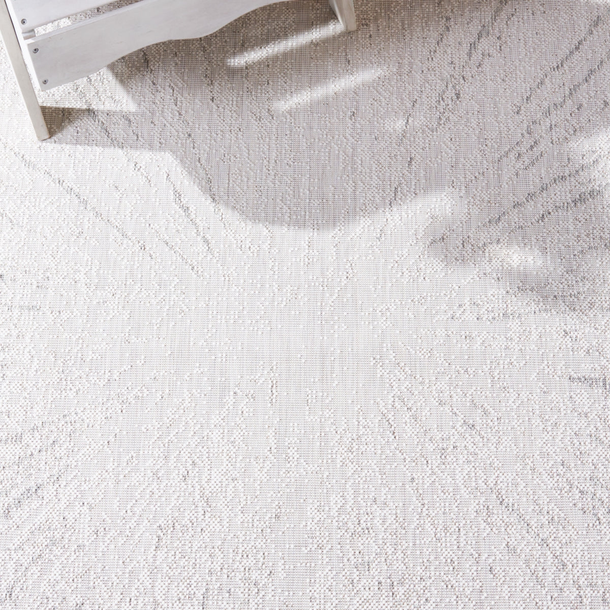 BEIGE / GREY