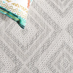 IVORY / LIGHT GREY
