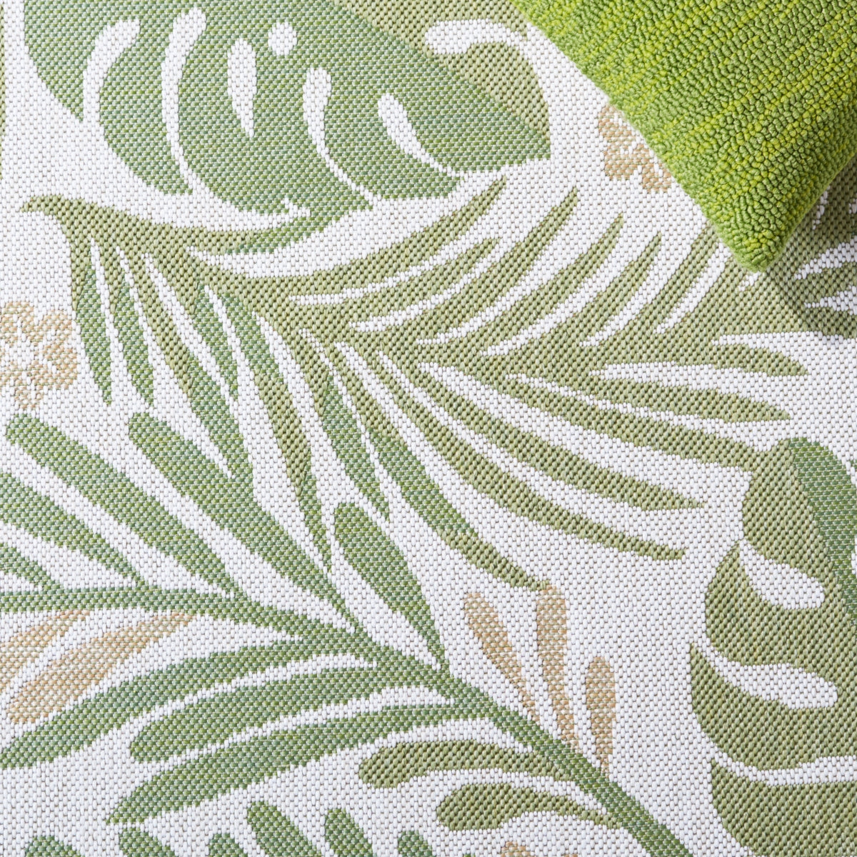 IVORY / GREEN