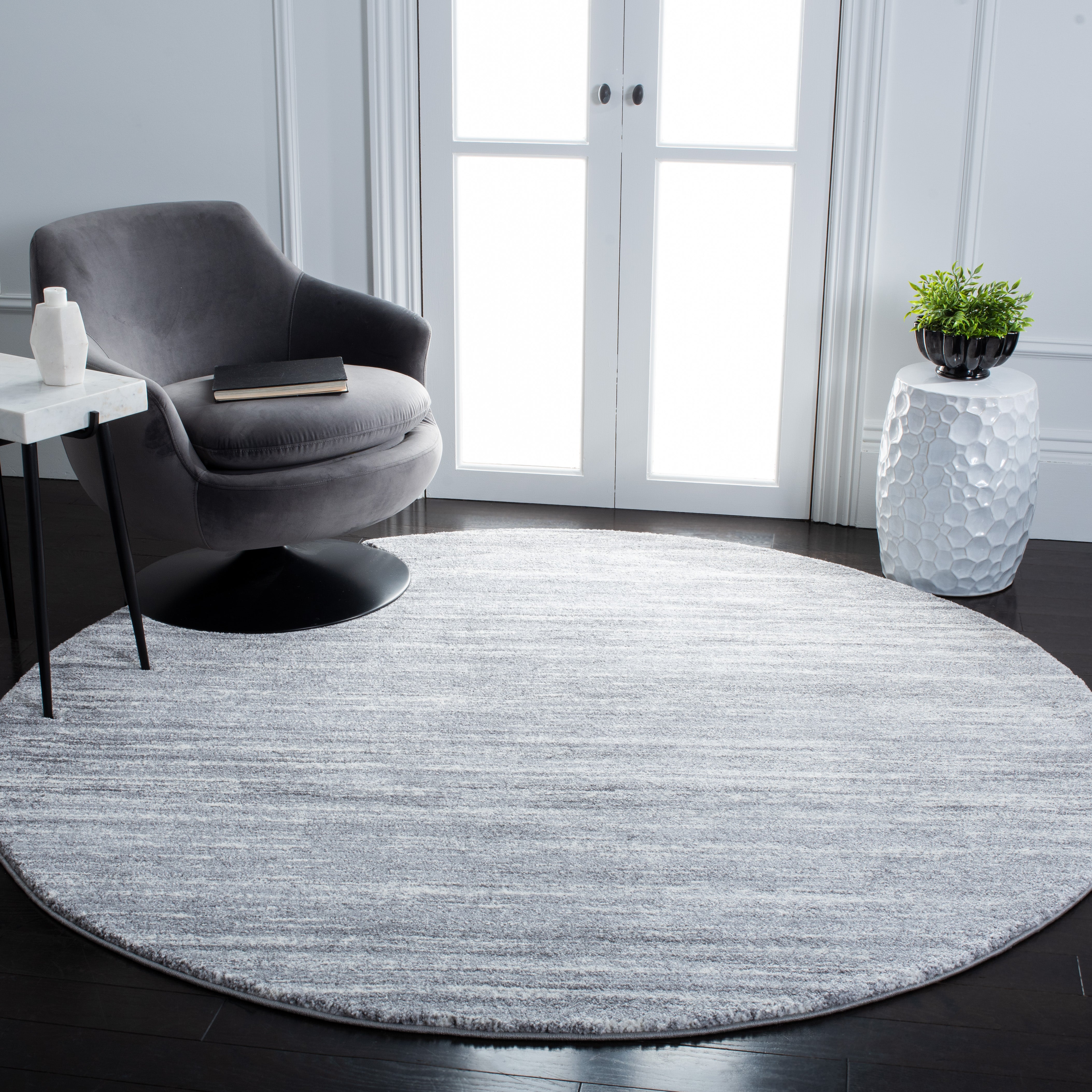 Grey / Ivory