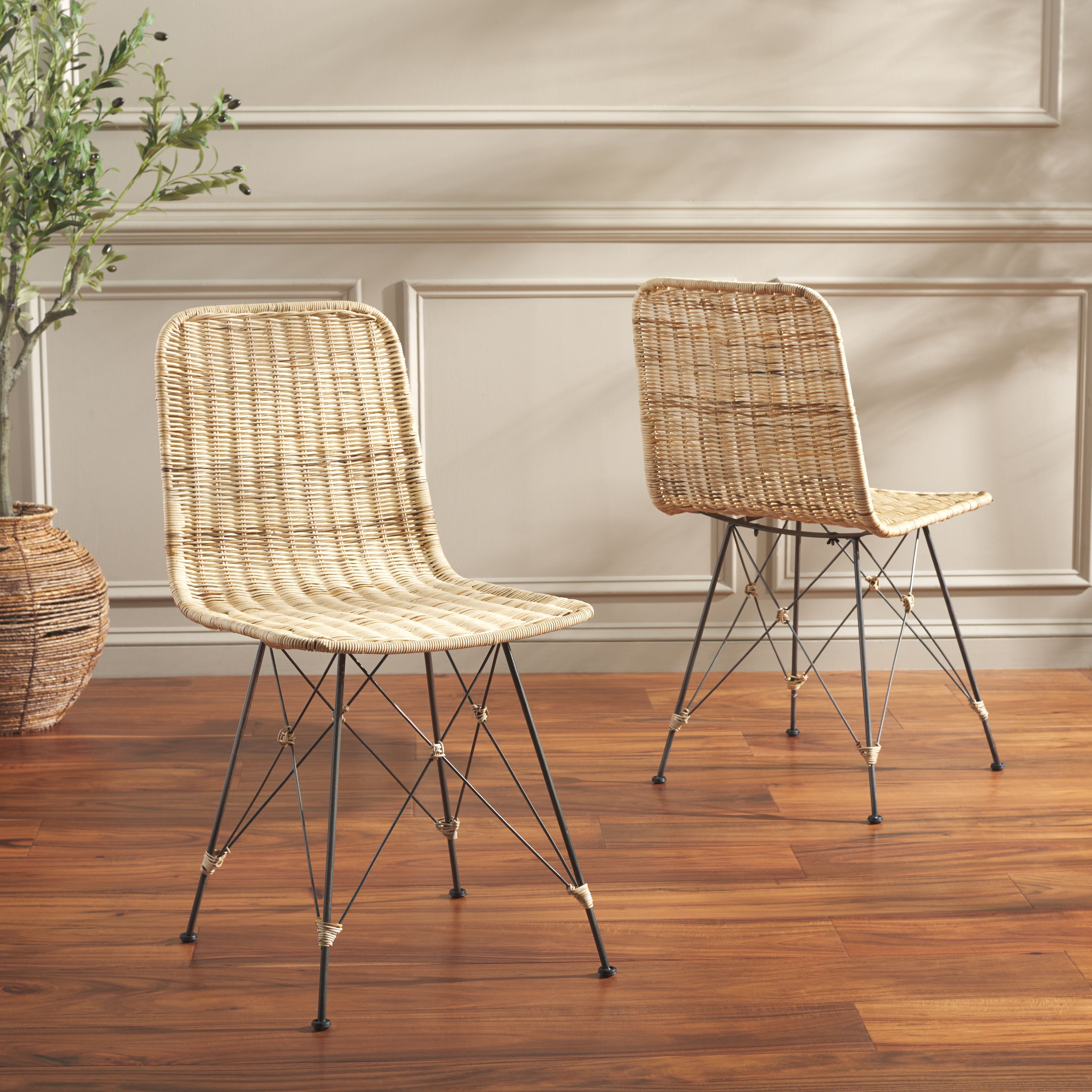 Light Natural / Black