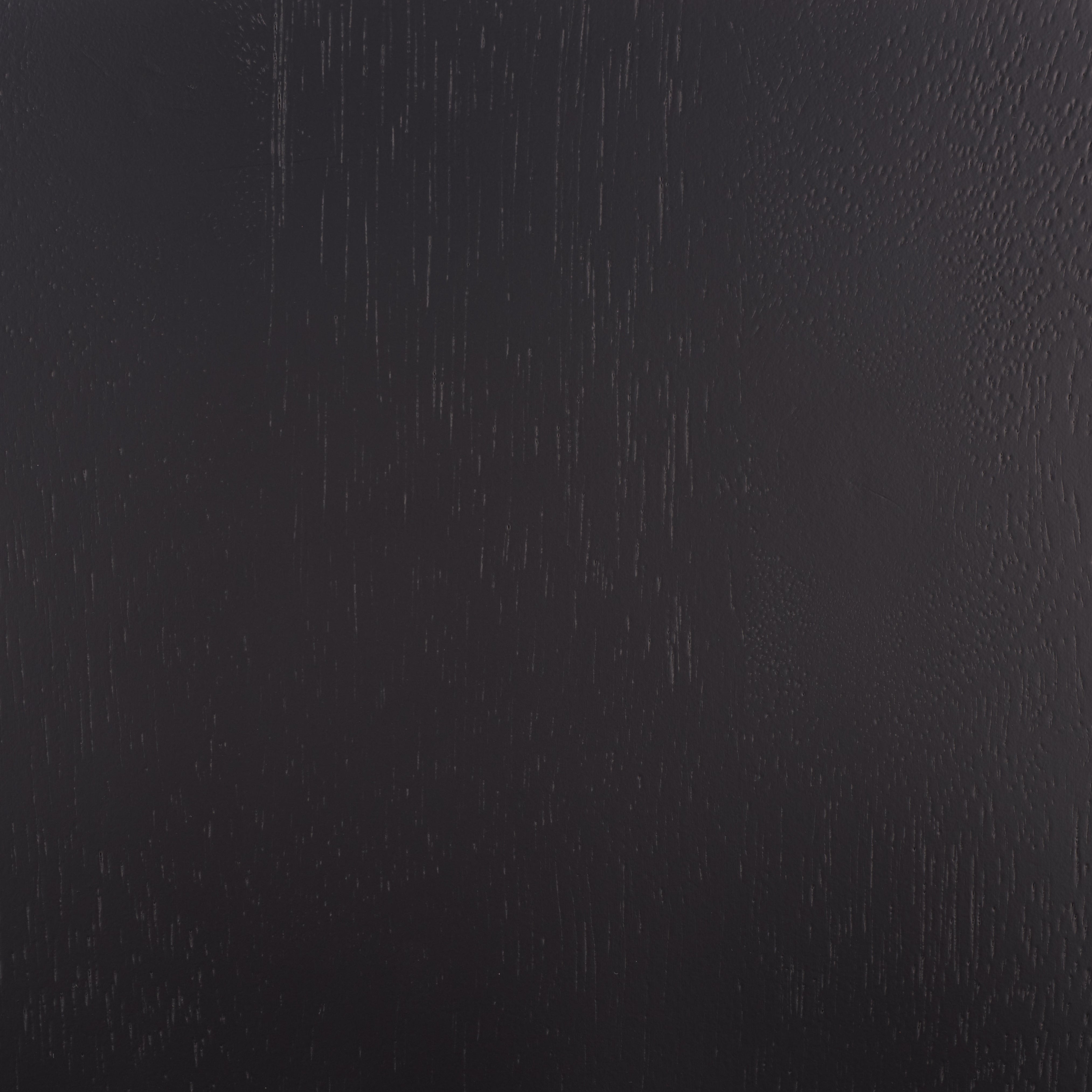 MATTE BLACK