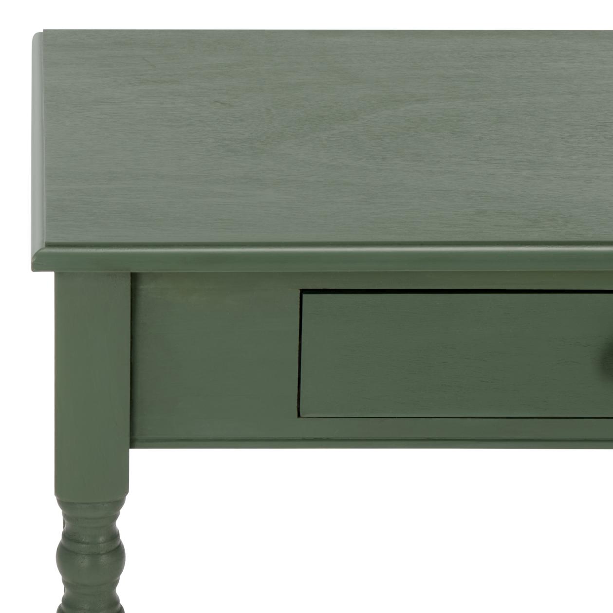 DUSTY GREEN