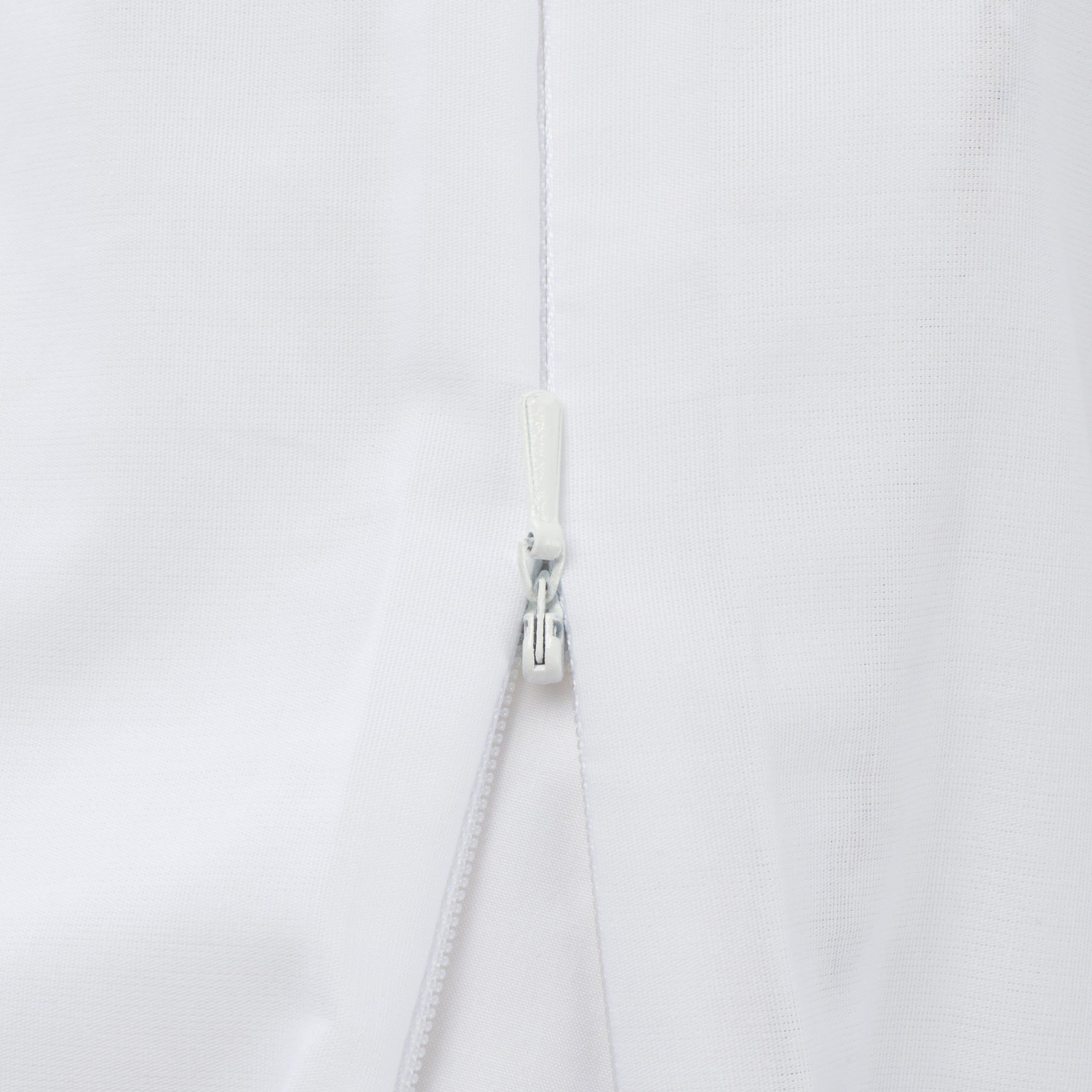 GOLDEN TAUPE / WHITE