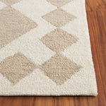 BEIGE / IVORY