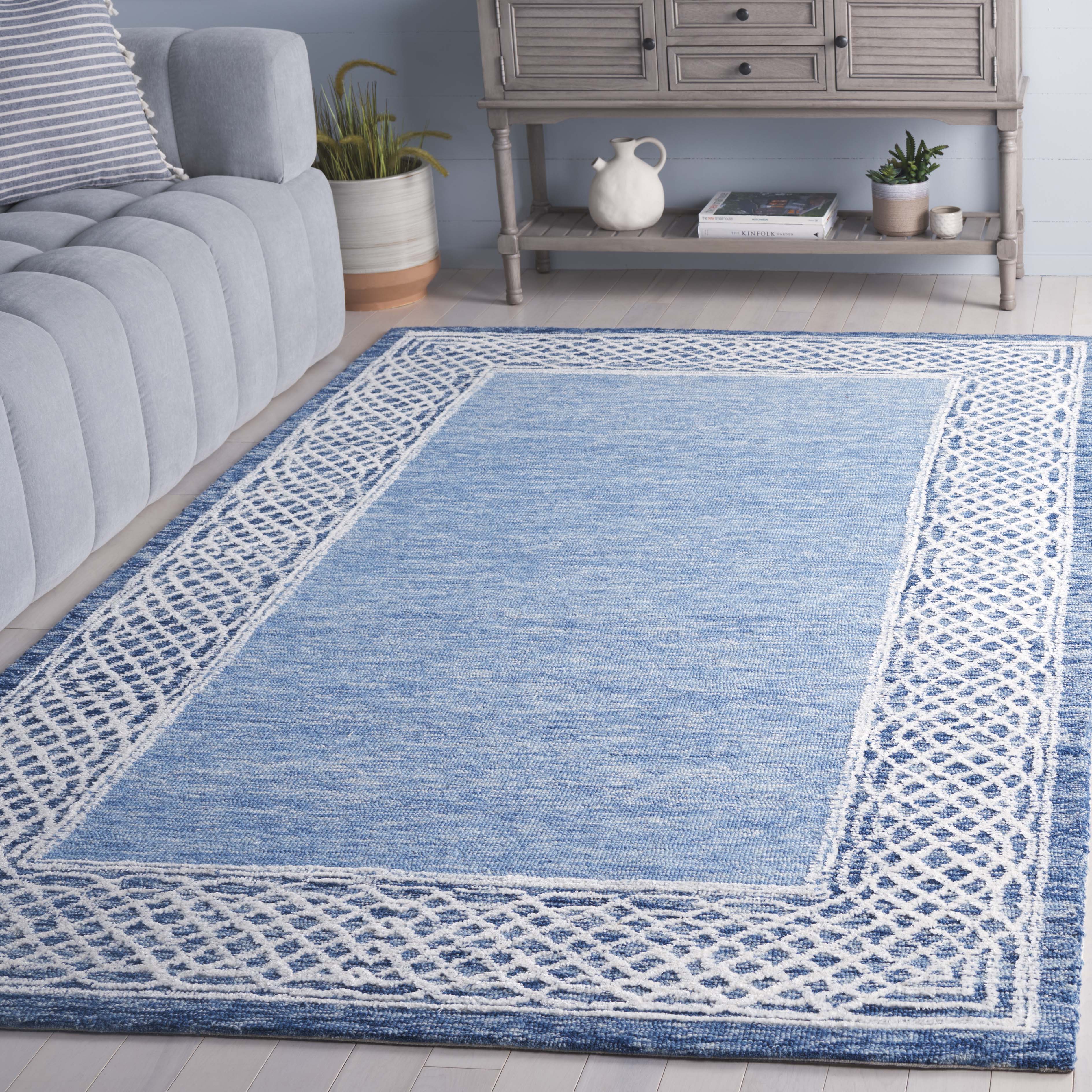 BLUE / IVORY