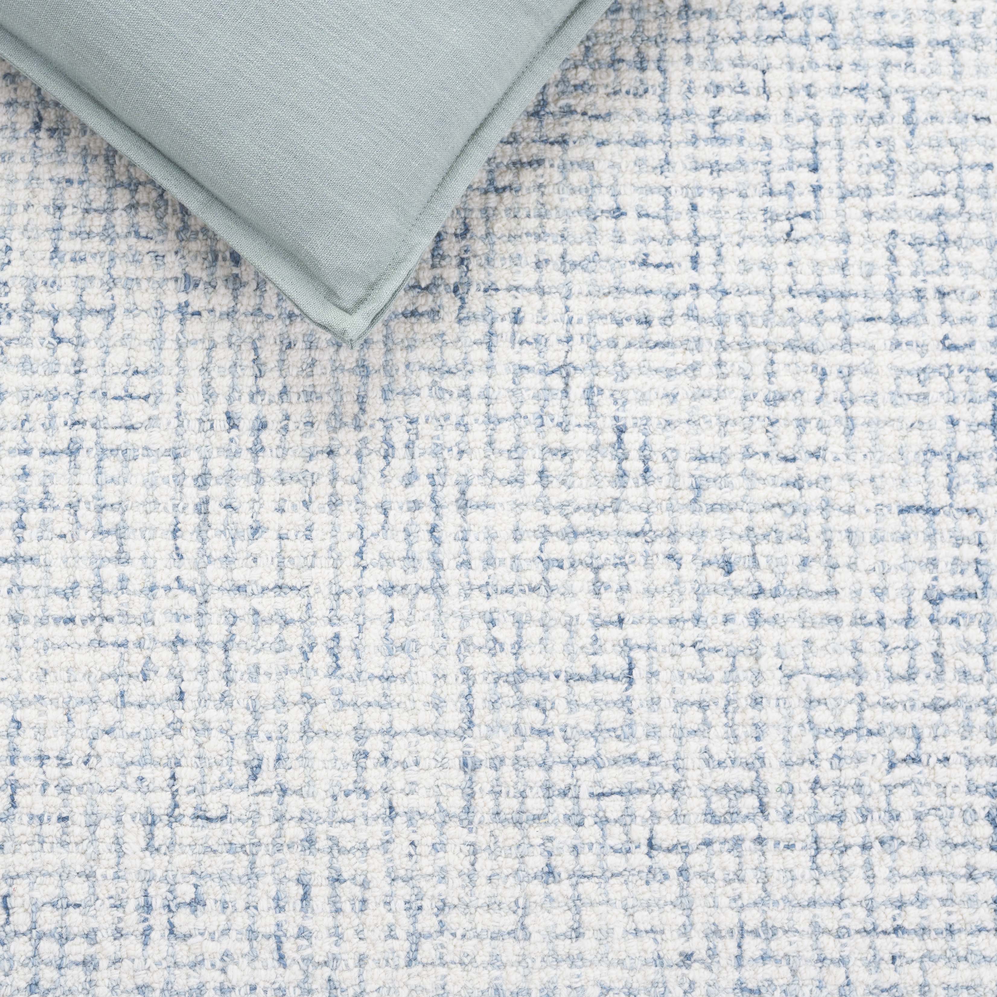 BLUE / IVORY