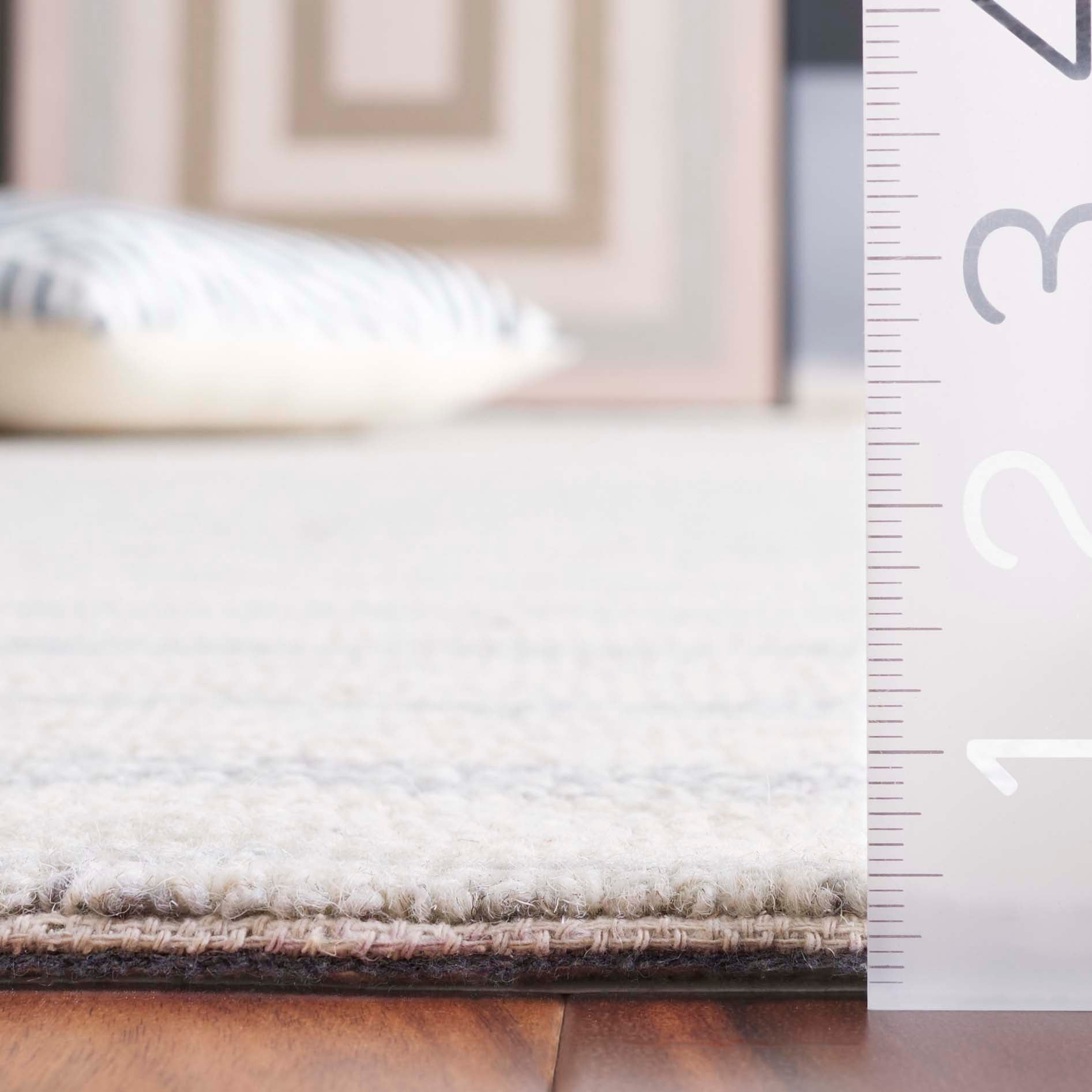 BEIGE / GREY
