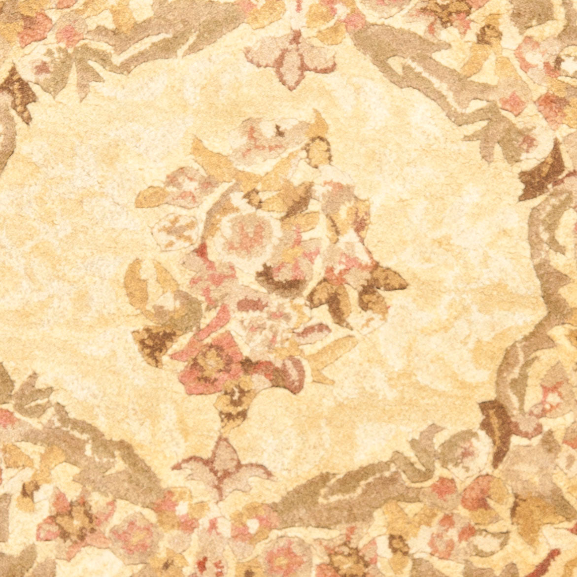 EMPIRE 415 – LIGHT GOLD / RED