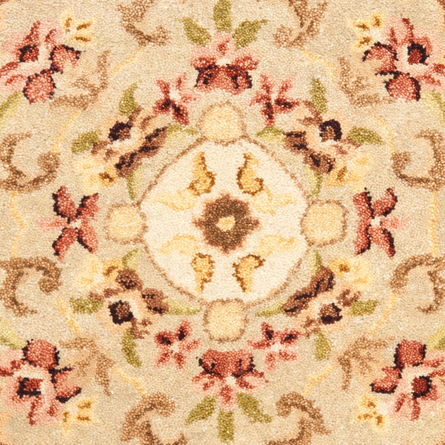 EMPIRE 823 – BEIGE / LIGHT GOLD