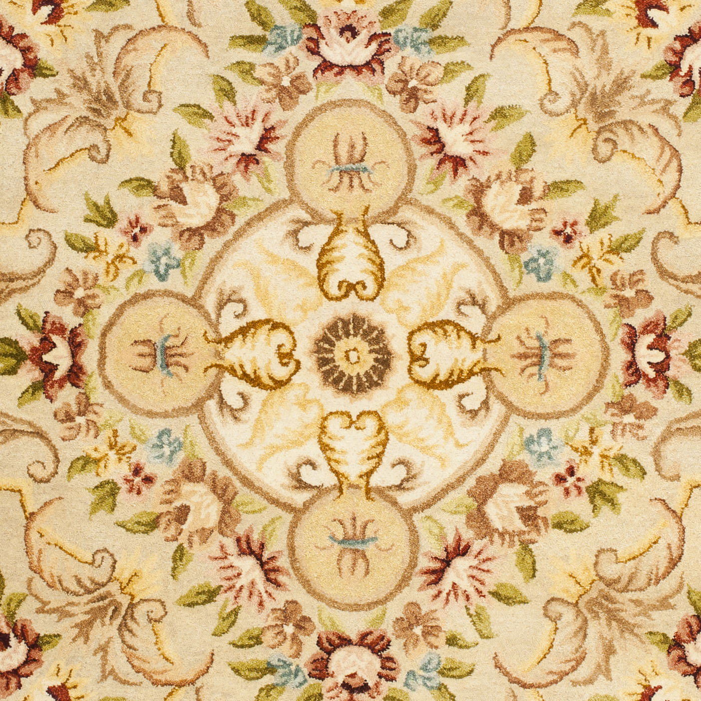 EMPIRE 823 – BEIGE / LIGHT GOLD