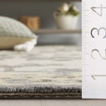 IVORY / GREY