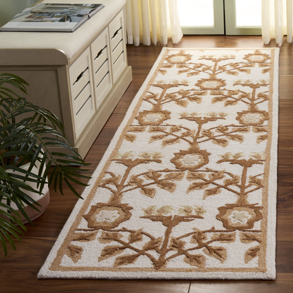 IVORY / BROWN