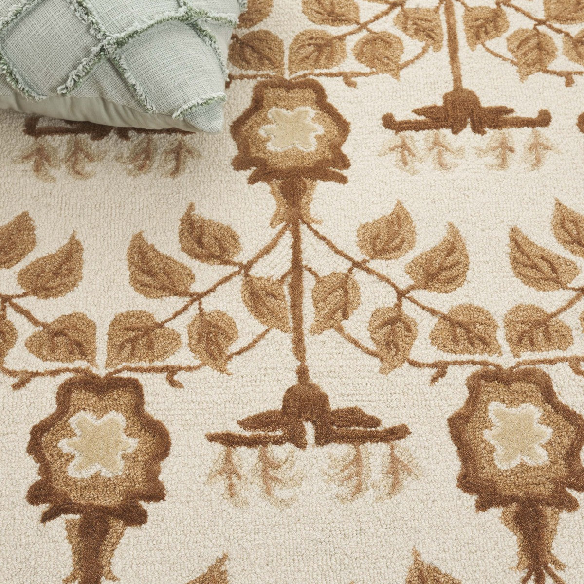 IVORY / BROWN