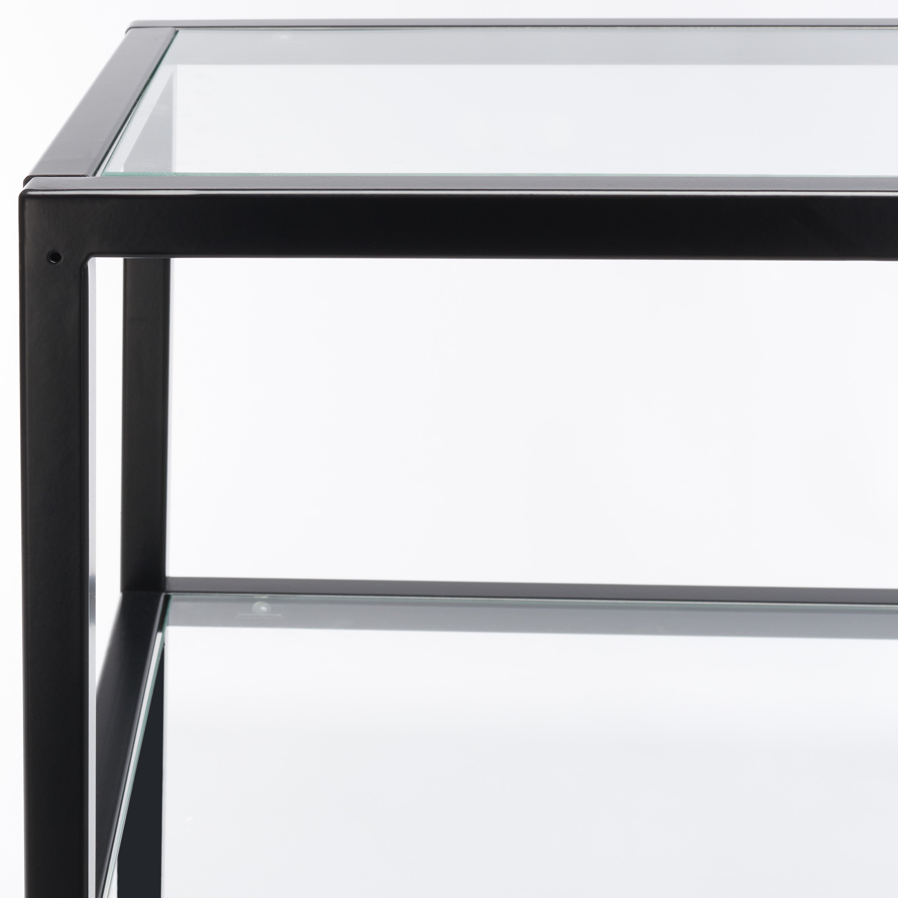 BLACK / CLEAR