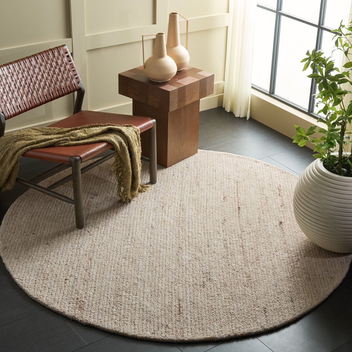 IVORY / BEIGE