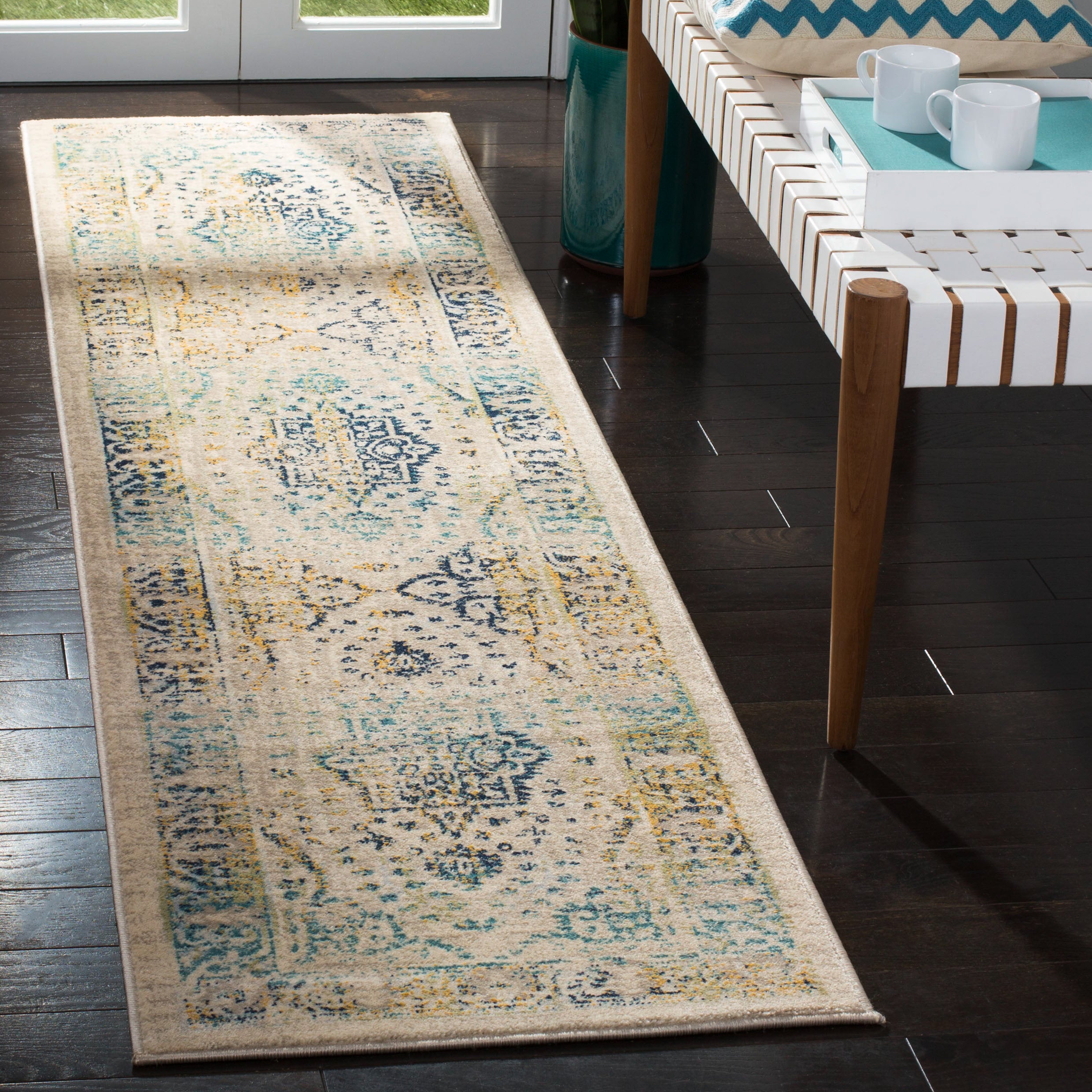 BEIGE / TURQUOISE