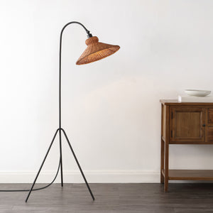 Safavieh Myah 63.75" Floor Lamp, FLL4138