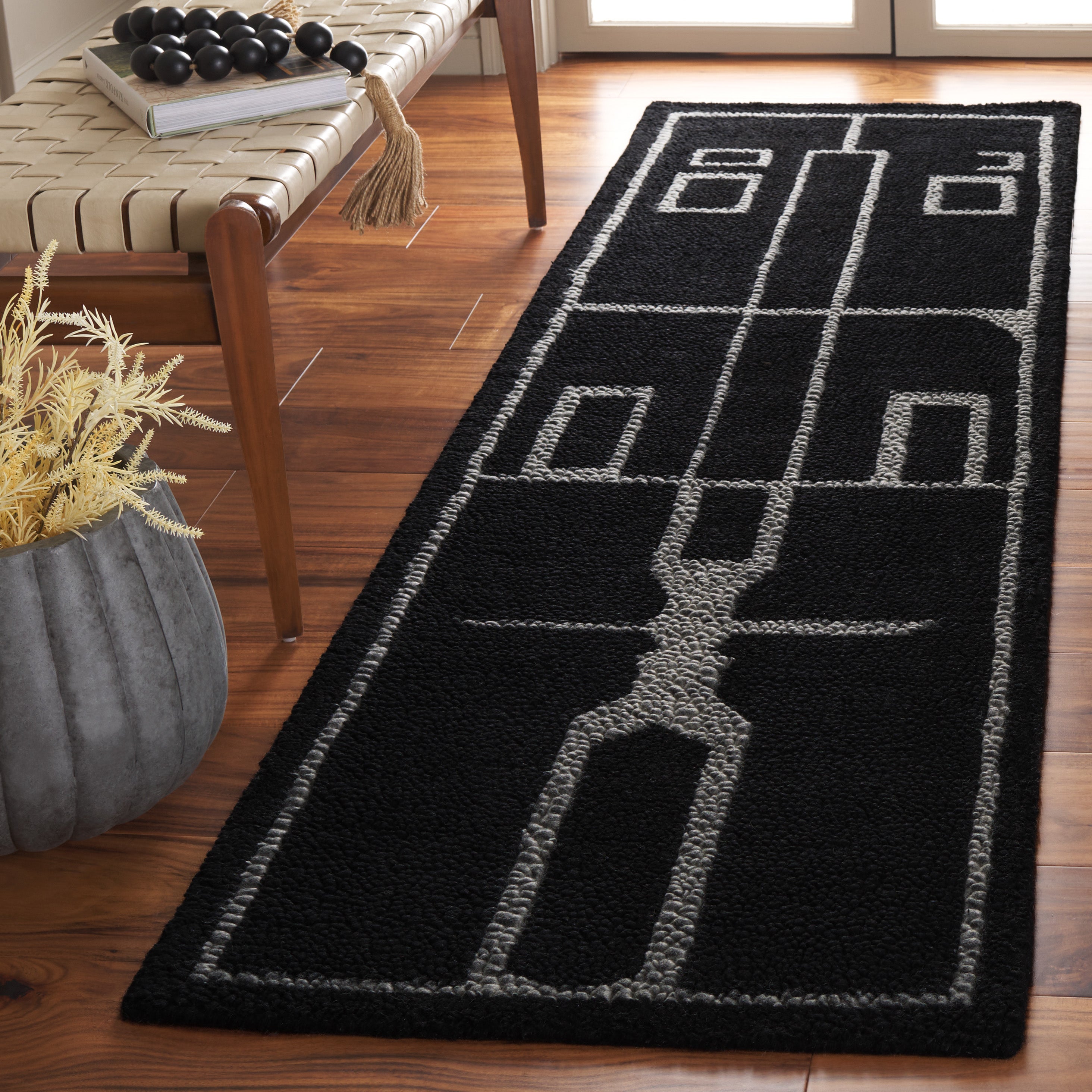 FIFTH AVENUE 201 BLACK / IVORY