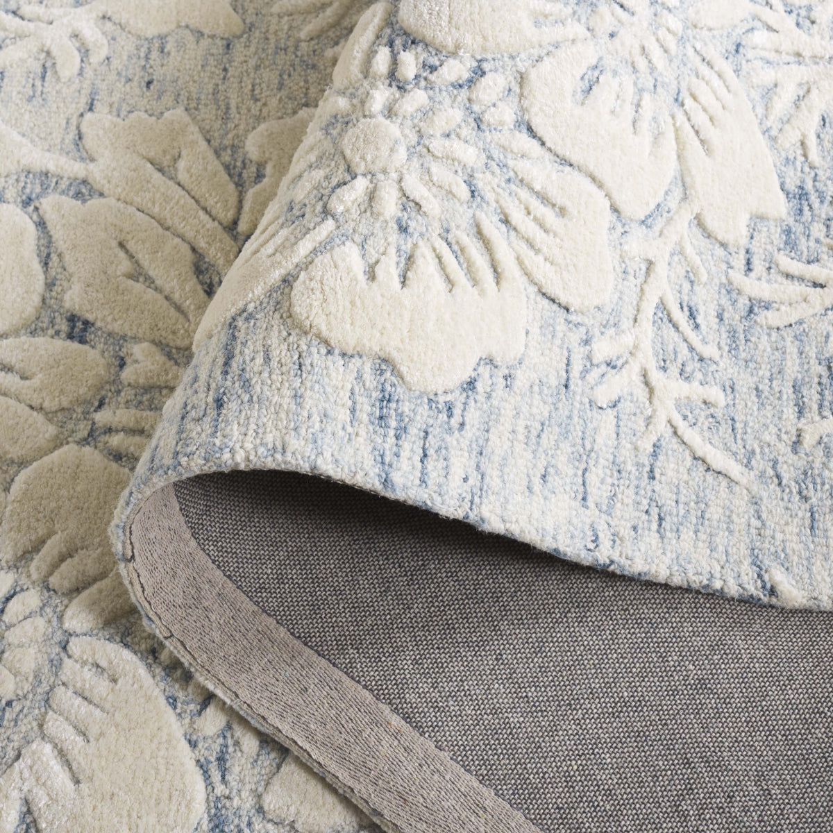 BLUE / IVORY