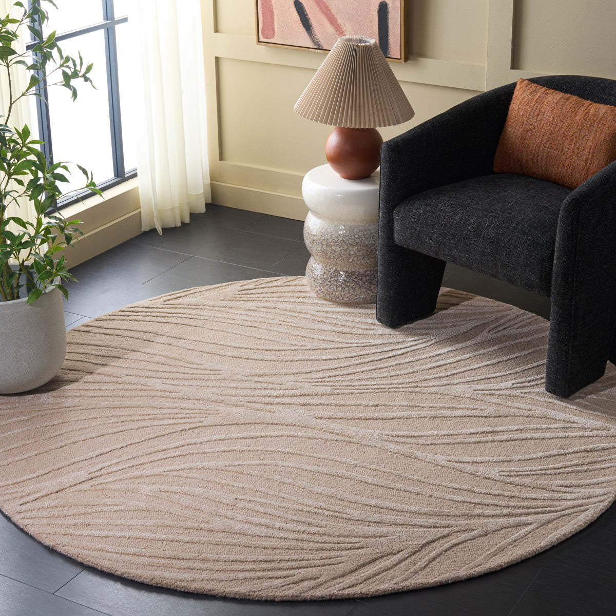 BEIGE / IVORY