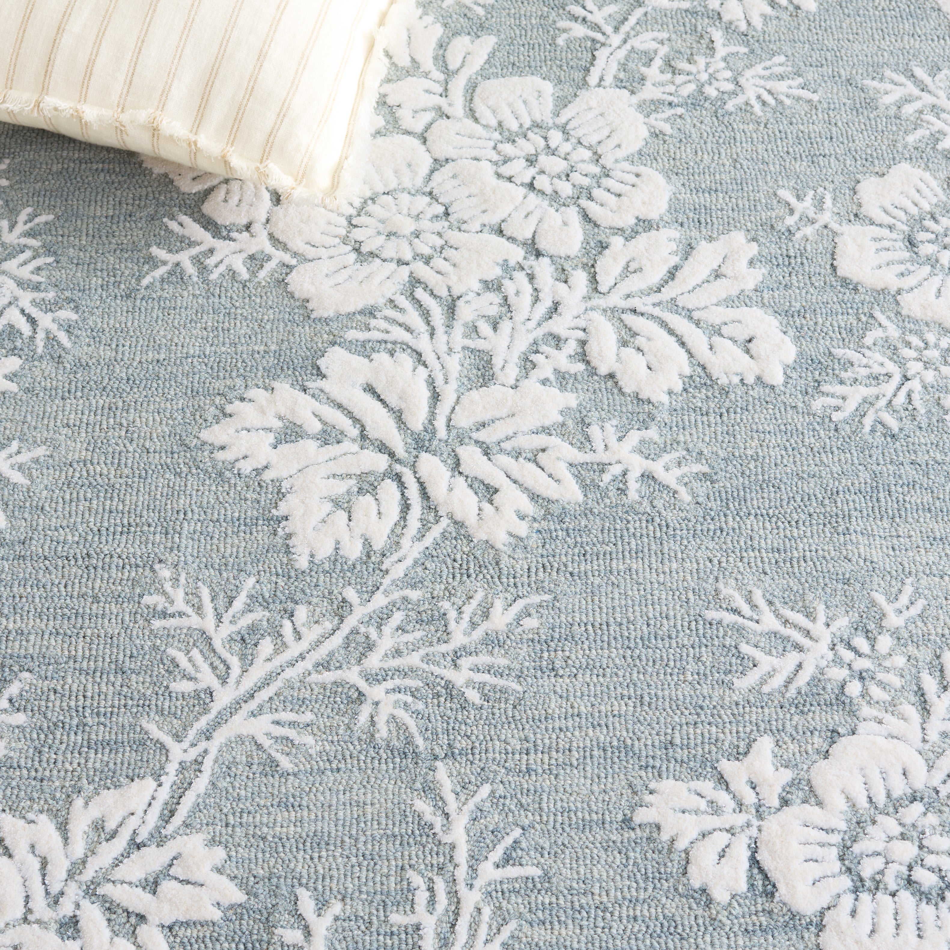 BLUE / IVORY