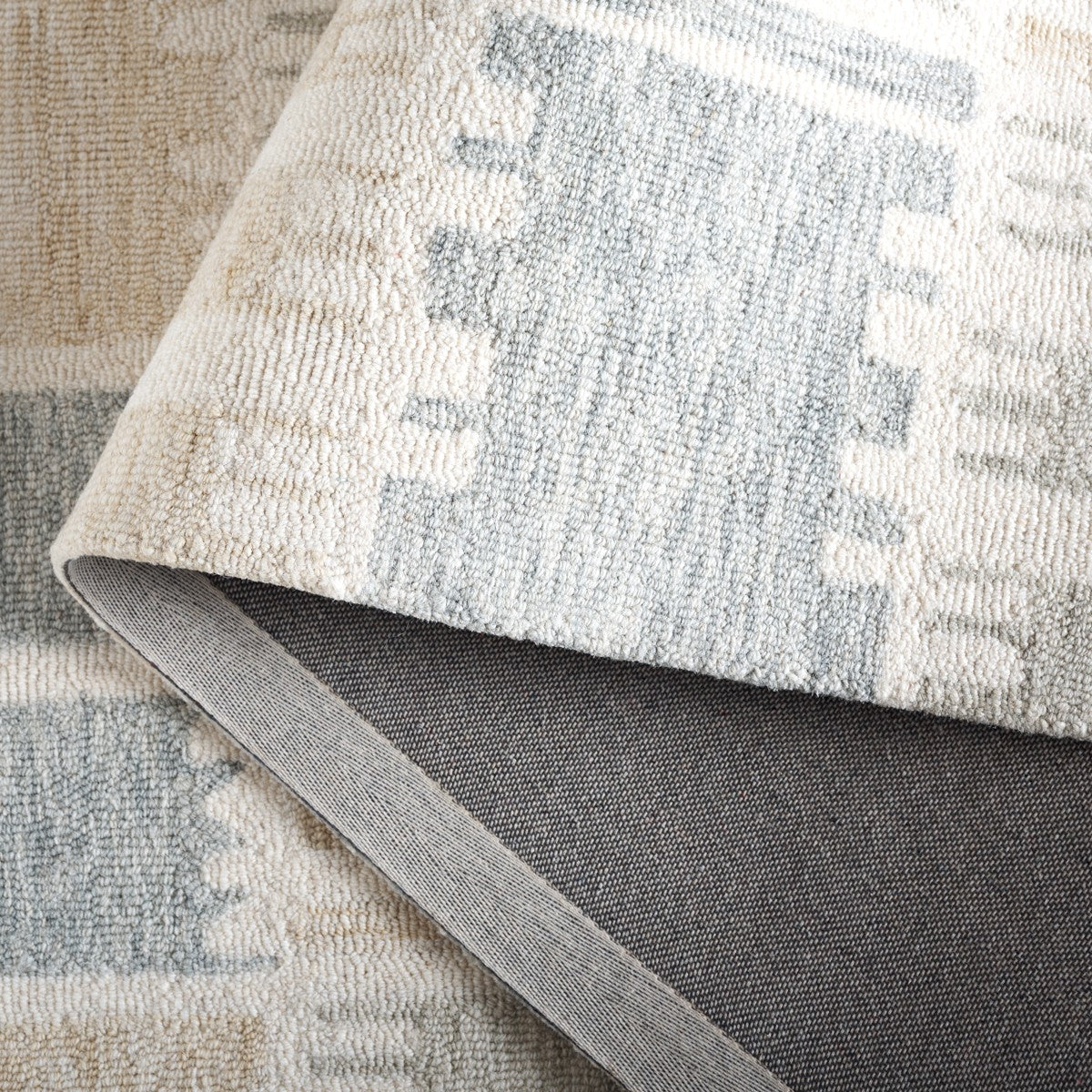 BEIGE / GREY