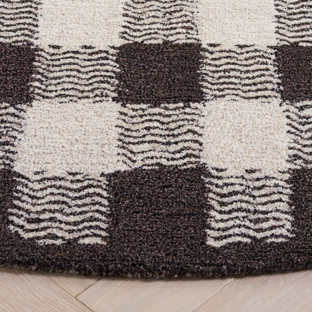 BROWN / IVORY