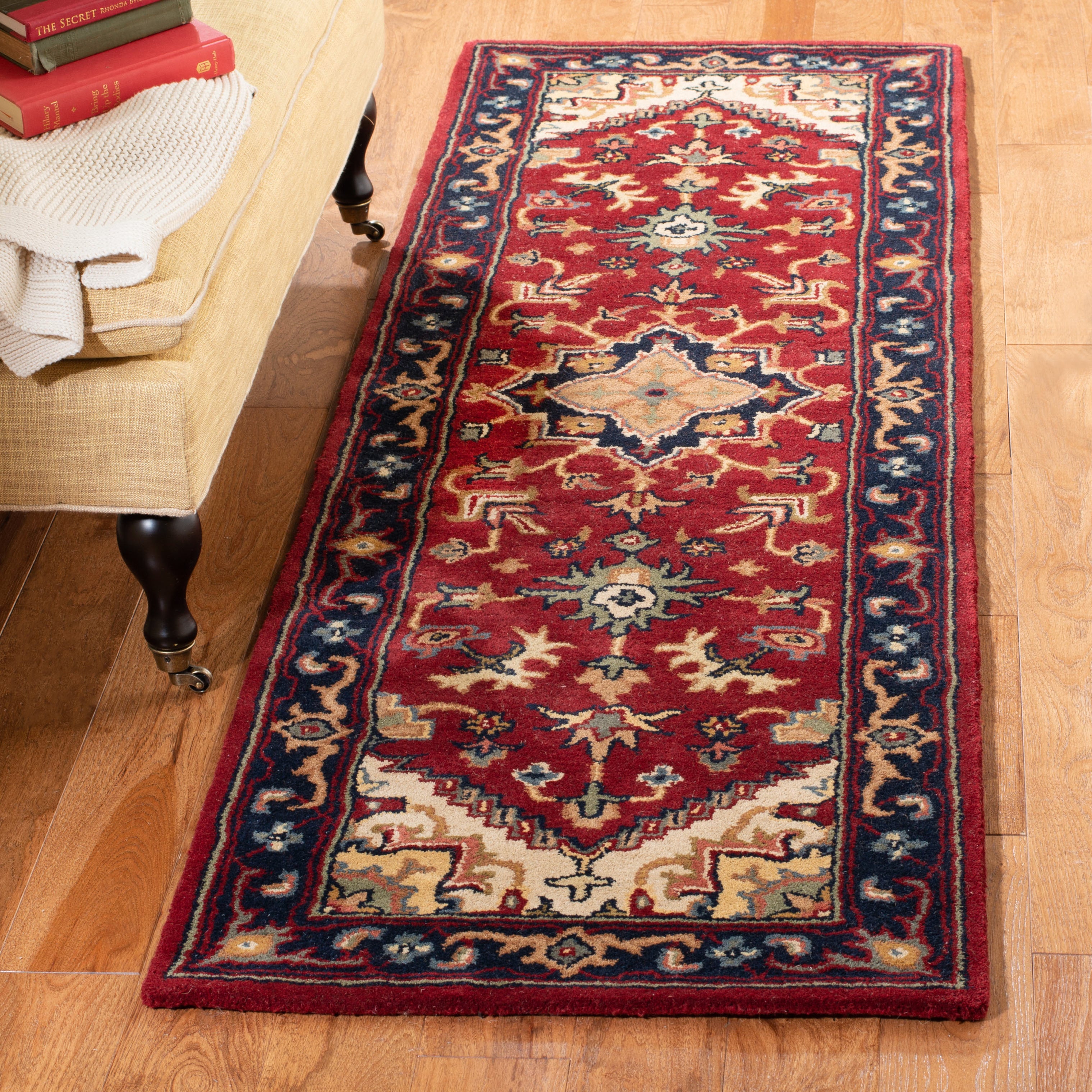 Safavieh Heritage 625 Rug, HG625 - Red