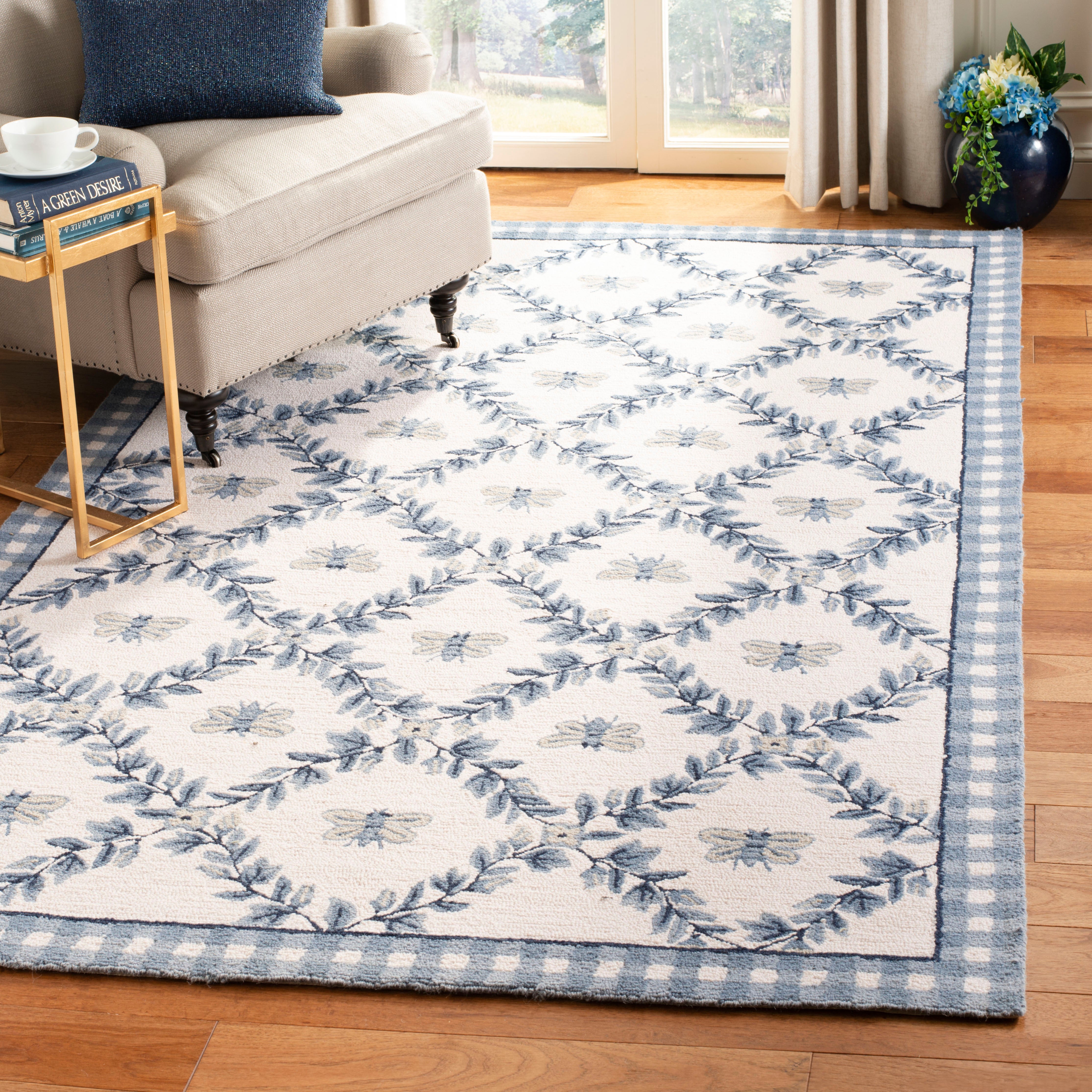 IVORY / BLUE