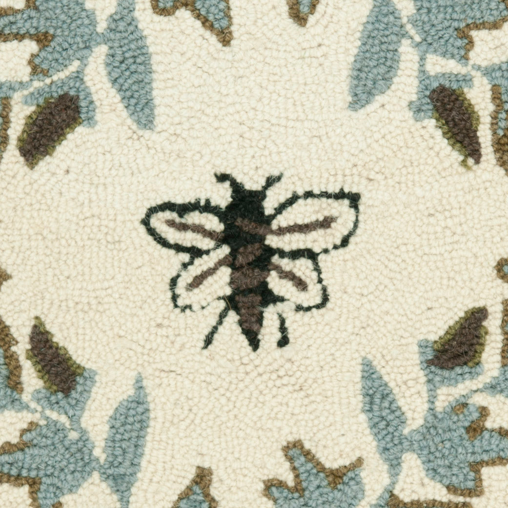 IVORY / LIGHT BLUE